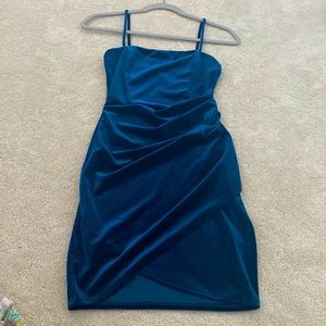 Windsor dress size small